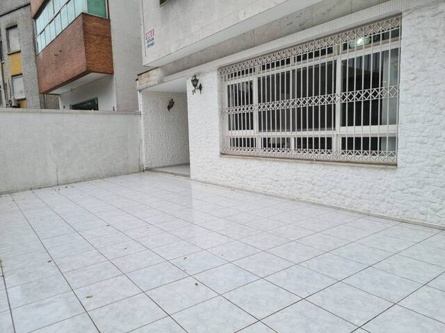 #9 - Casa para Venda em Santos - SP