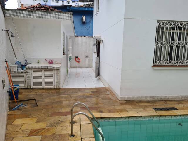 #9 - Casa para Venda em Santos - SP