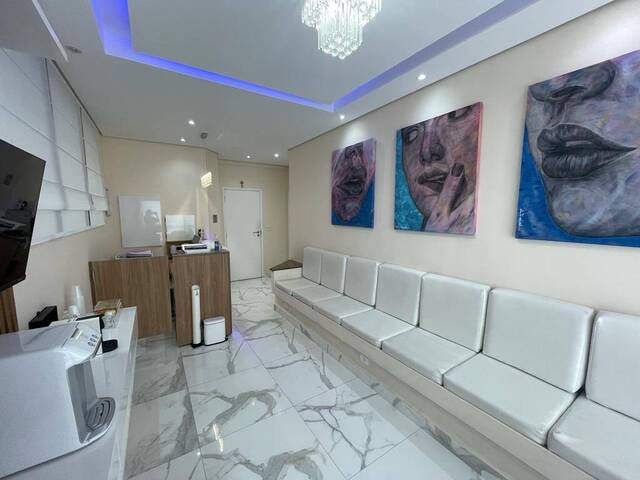 #11 - Apartamento para Venda em Santos - SP