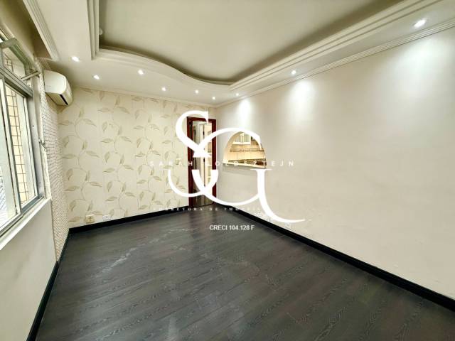 #52 - Apartamento para Venda em Santos - SP