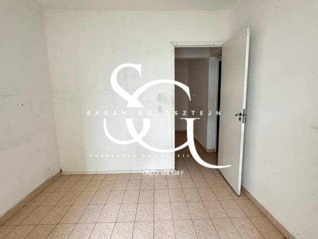 #64 - Apartamento para Venda em Santos - SP