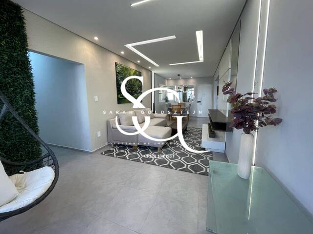 #101 - Apartamento para Venda em Santos - SP