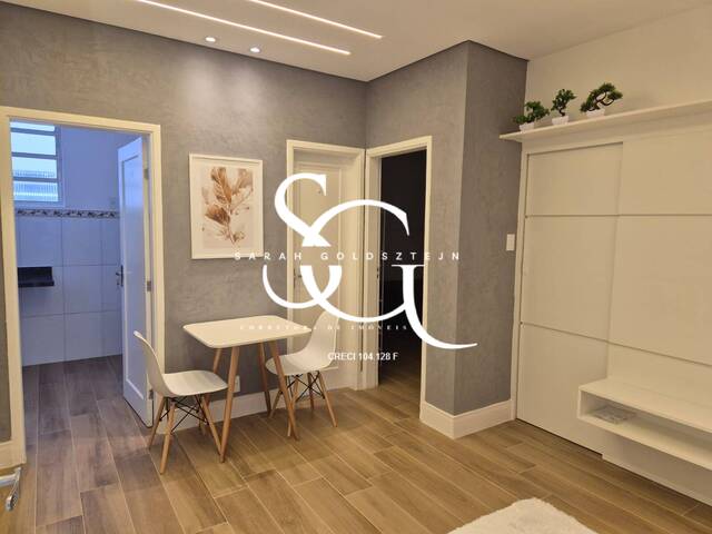 Apartamento para Venda em Santos - 2