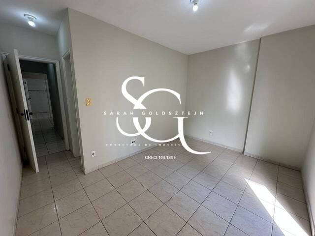 #118 - Apartamento para Venda em Santos - SP