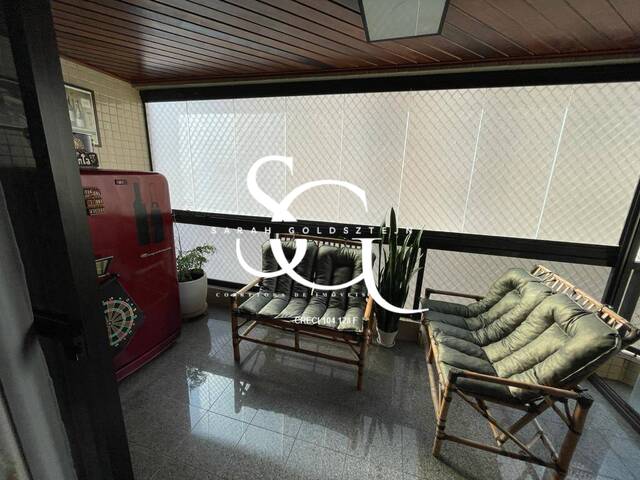 #119 - Apartamento para Venda em Santos - SP