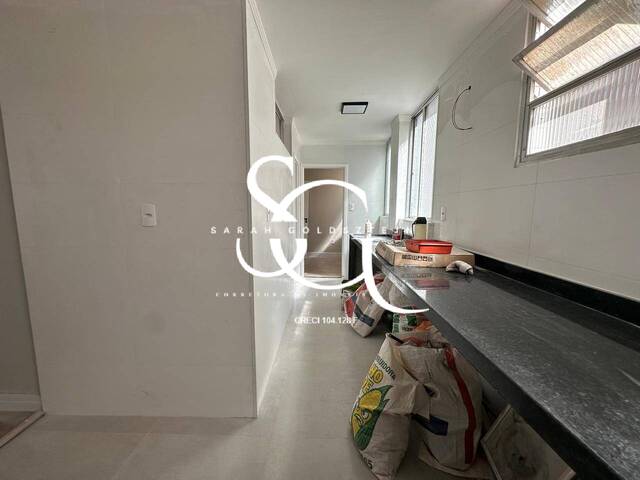 Apartamento para Venda em Santos - 4